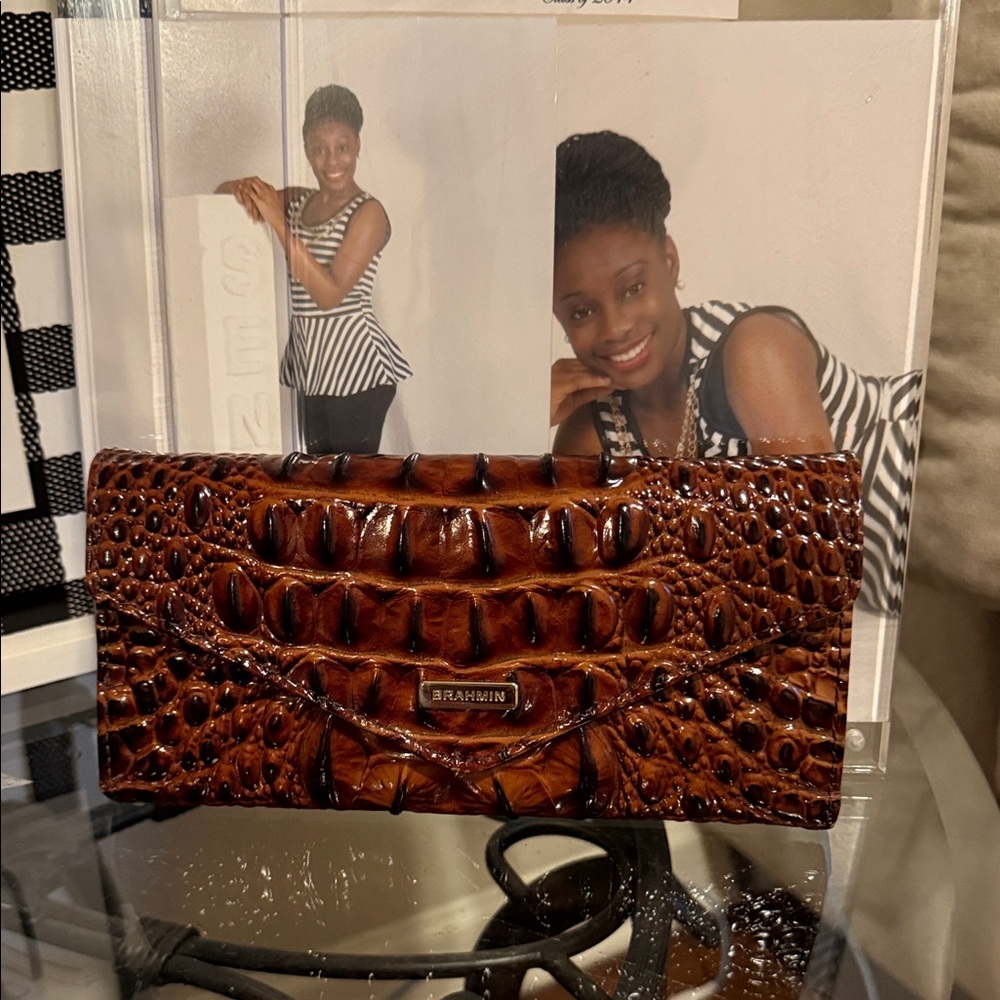 Brahmin Veronica  Wallet